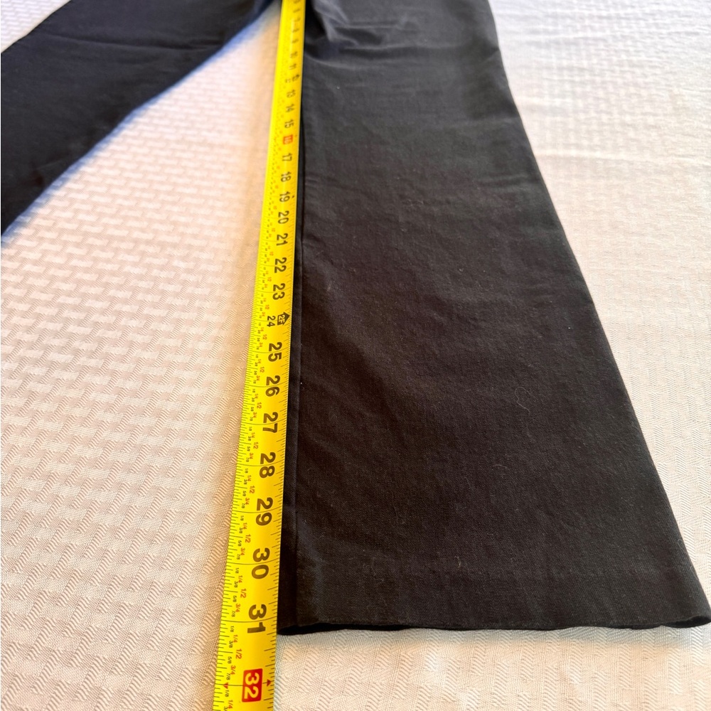 Lilly Pulitzer Black Straight Leg Pull On Trousers Pants Gold Logo Size 6 - Picture 10 of 11